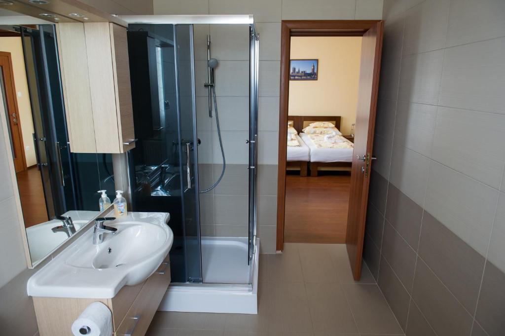 Aura Apartman Hajdúszoboszló Zimmer foto