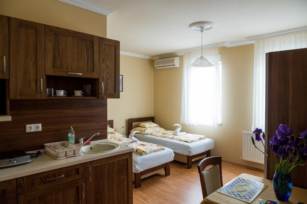 Aura Apartman Hajdúszoboszló Zimmer foto